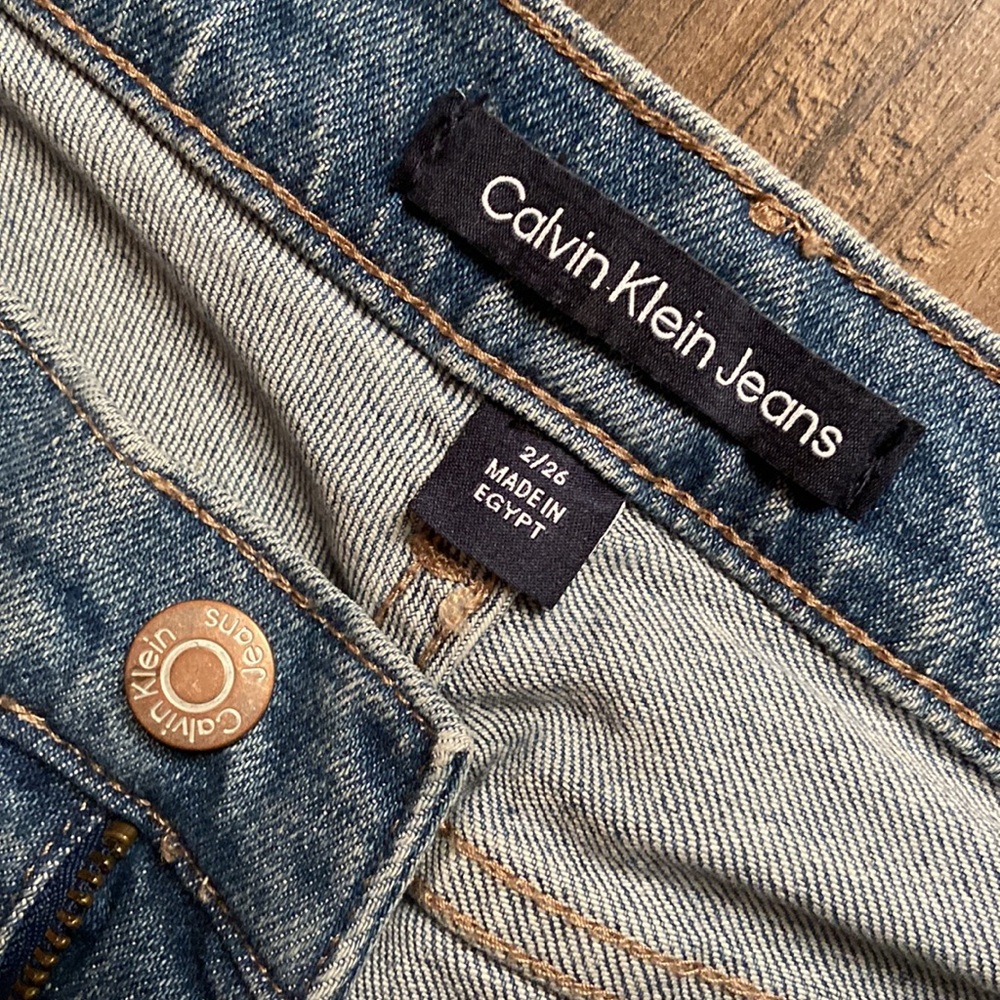Calvin Klein High Rise Mom Jeans